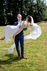 Photo de mariage naturelle et authentique photographe Paris